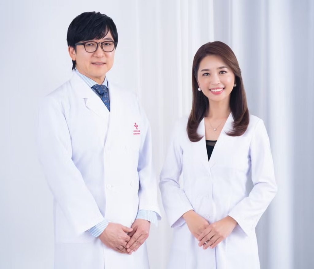 白金台の美容クリニック院長下島久美子（しもじまくみこ）先生とクロスクリニック銀座の石川浩一先生（いしかわひろかず）先生